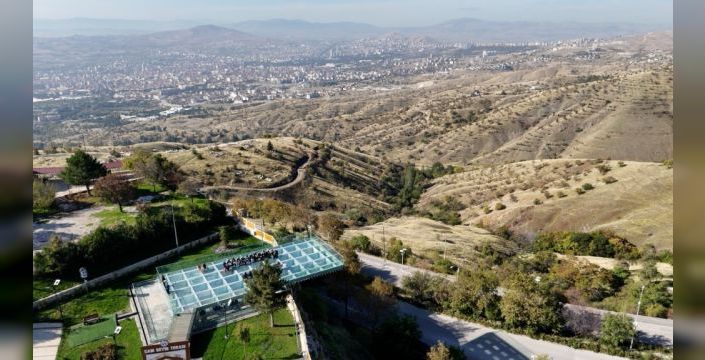Elazığ'da kadınlar geleneksel el sanatları için bir araya geldi