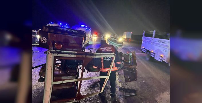 Elazığ'da traktör ve otomobil çarpıştı: 2 yaralı