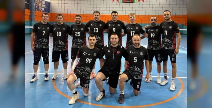 Emniyet Müdürlüğü voleybolda şampiyon oldu