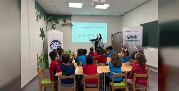 Eskişehir'de çocuklara enerji verimliliği eğitimi verildi