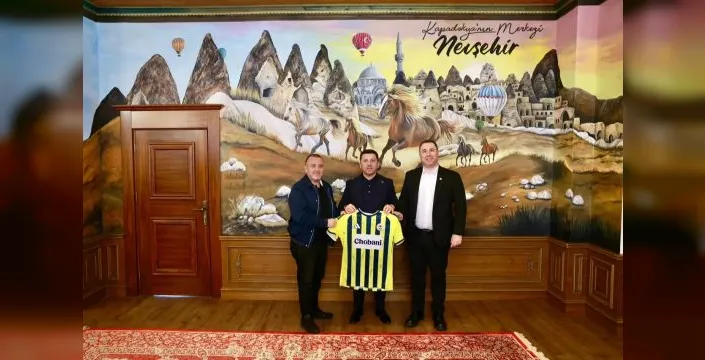 Fenerbahçe yönetimi, Nevşehir Belediyesi'ni ziyaret etti