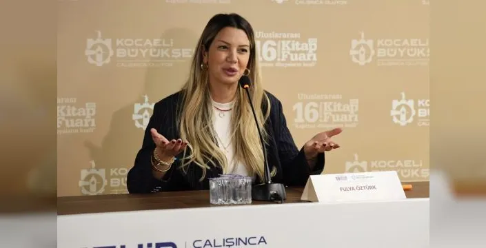 Fulya Öztürk, sosyal medyadaki algı operasyonlarını eleştirdi