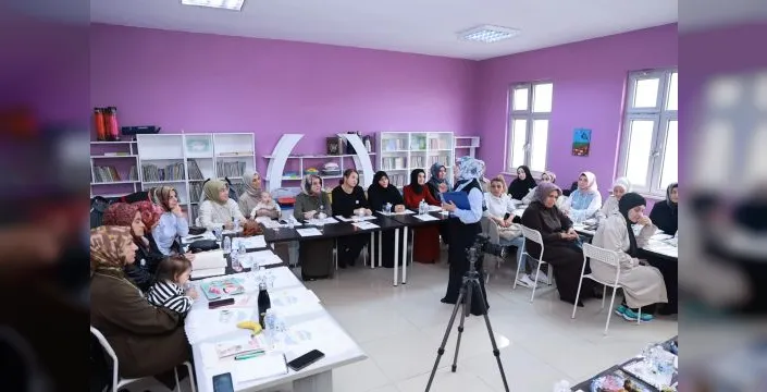 Gebze'de veli ve öğretmenler okuma projesi için bir araya geldi