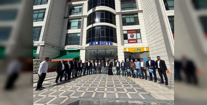 Kale Belediye Başkanı Özbay, muhtarlarla bir araya geldi
