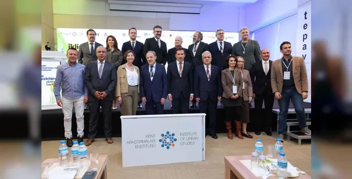 Karatay'ın dirençli şehir vizyonu Ankara'da tanıtıldı