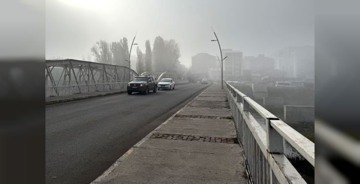 Kars ve Ardahan'da sis ve kırağı görüldü