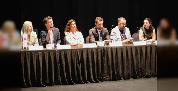Keçiören'de 1 Ekim Dünya Yaşlılar Günü'ne özel panel düzenlendi