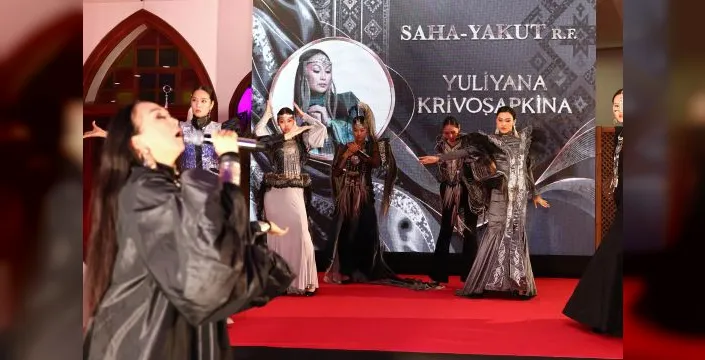 Keçiören'de Türk dünyası moda buluşması düzenlendi