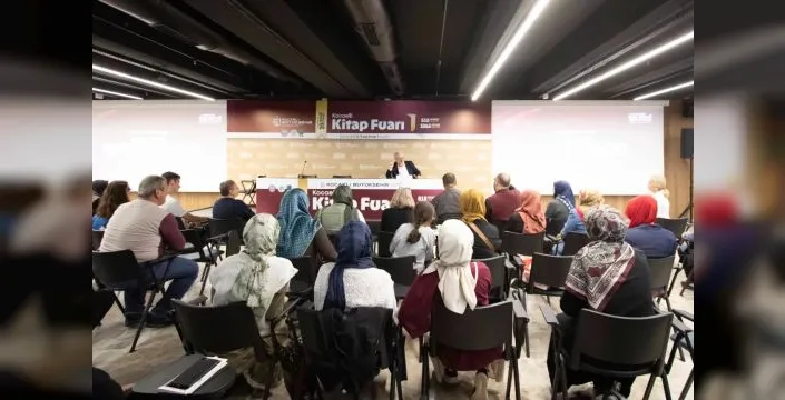 Kocaeli Kitap Fuarı'nda söyleşiler ilgi gördü