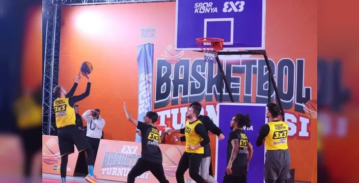 Konya'da 3x3 basketbol turnuvası heyecanı yaşandı