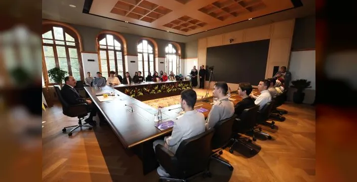 Konya'da gençlerin buluşması başkanla gerçekleşti