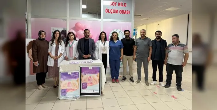 Kozluk Devlet Hastanesi'nde meme kanseri standı açıldı