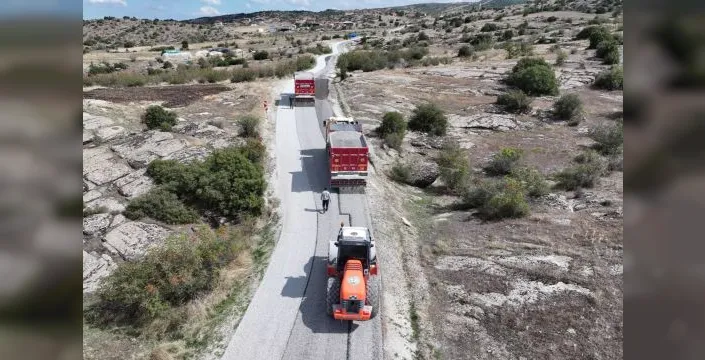 Kula'daki 35 kilometrelik yol çalışmaları sona ermek üzere