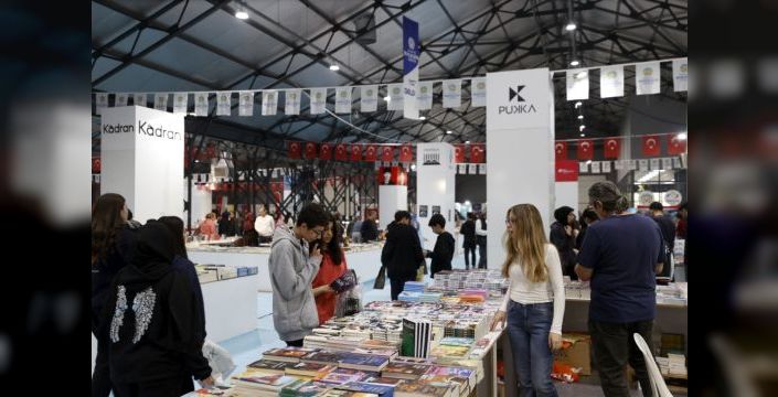 Malatya'da 12. Kitap Fuarı ilgi görüyor