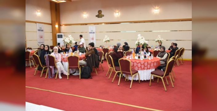 Malatya'da 60 yetim öğrenciye burs ve rehberlik