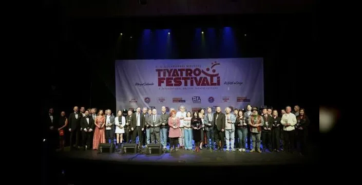 Maltepe tiyatro festivali başladı
