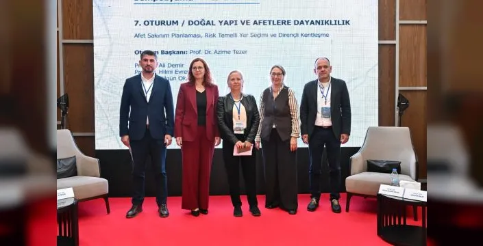Manisa'nın mekânsal planlaması sempozyumda ele alındı