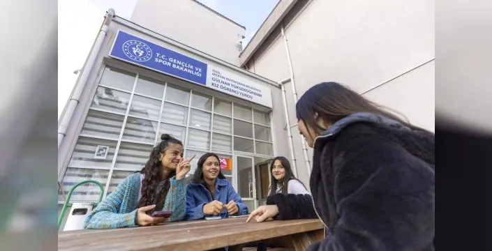 Mersin'deki üniversite öğrencileri için destek programları oluşturuldu