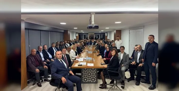 MHP Bursa il divanı yeni yönetimiyle toplandı