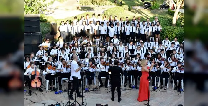 Muratpaşa Belediyesi, genç müzisyenler için koro seçmeleri yapacak