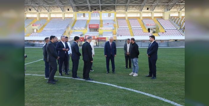 Muş Şehir Stadyumu'ndaki yenileme çalışmaları tamamlanıyor