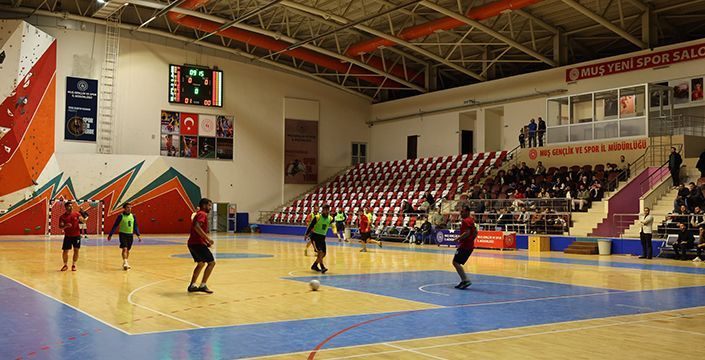 Muş’ta Futsal Heyecanında Şampiyon Belli Oldu! Kupa Sahibini Buldu