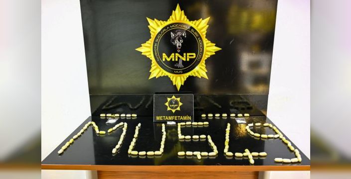 Muş'ta uyuşturucu taşıyan 3 yabancı uyruklu zanlı yakalandı