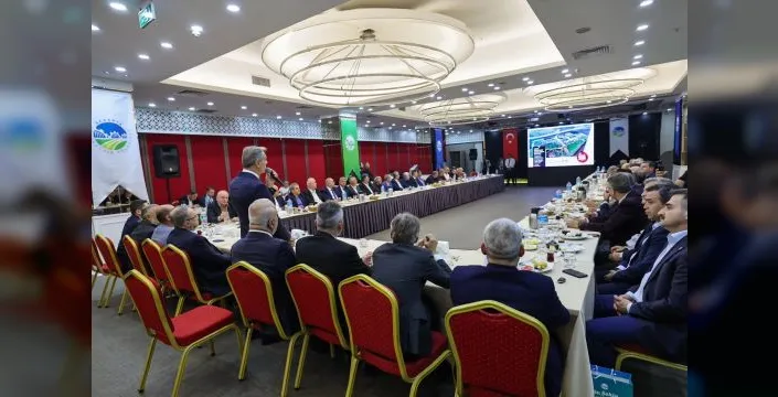Sakarya'da Katlı Pazar alanı dönüşüme giriyor