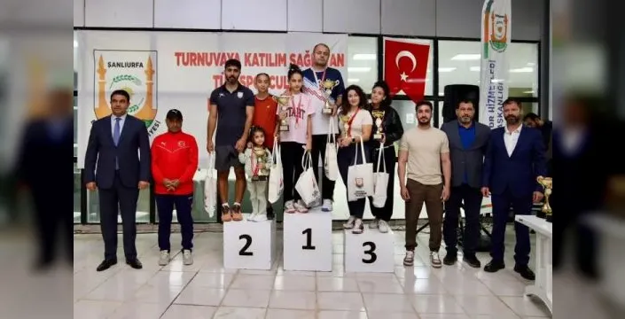 Şanlıurfa'da Cumhuriyet Tenis Turnuvası Sona Erdi
