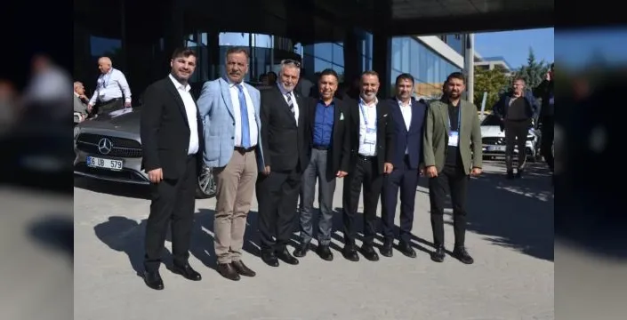 TASKK Genel Kurulu'nda Ağrılı spor yöneticileri bir araya geldi