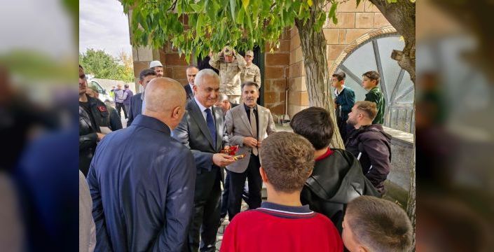 Vali Avni Çakır'dan Taşoluk Köyü'ne Ziyaret
